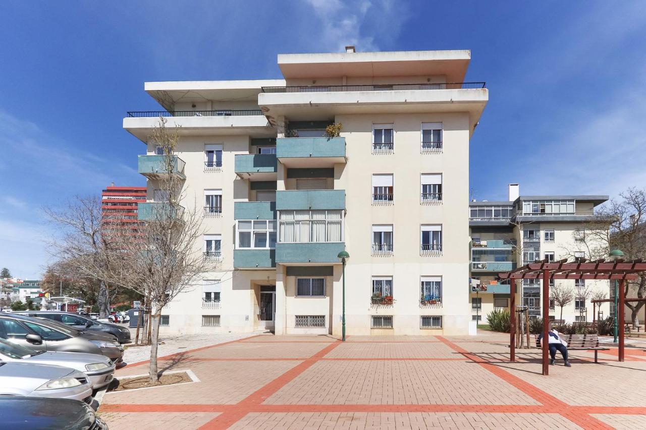 Apartment Balcony By Hosty Oeiras